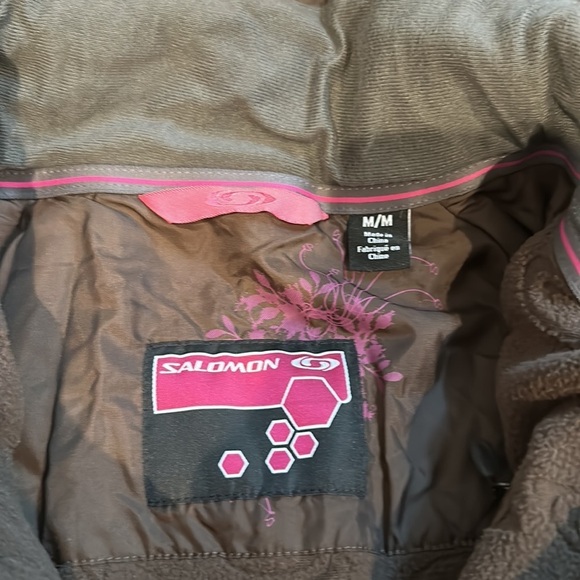 Salomon Women’s Fall Jacket - Size Medium - Picture 4 of 5